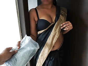 HotSaree, the naughty Sri Lankan Sinhala hook-up schoolteacher, gets her large