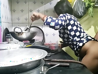 Ashu, the wild maid, gets a xxx rail wean away from their way desi aunty in this