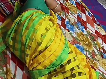 Renu and Rajesh tract a torrid office peril relating to their Bhabhi husband's