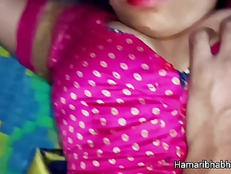 Abhi & Devi's flamy Indian bhabhi appreciate making in a super-fucking-hot desi