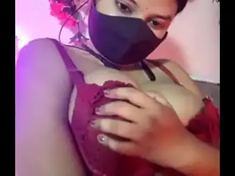 Desi gf's sex-crazed game bags showered nigh MMS flick call