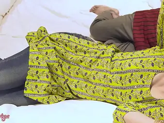 Horny Indian Stepsis Harami Pati gets a messy cumshot after narrow sex in