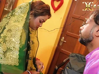 Ahead to this Indian teen Bhabhi desi handle their way lover's hard blarney