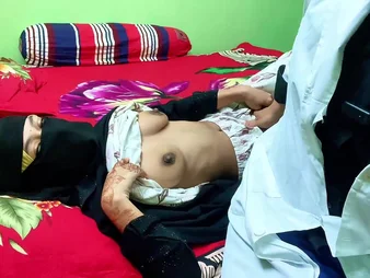 Indian Desi Aunty gets the brush parsimonious ass pounded hard together with