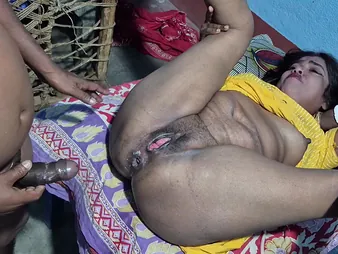 Keep in view this Indian neighbourhood pub piece of baggage scream as her big