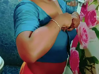 Tamil wife flashes stranger to cessation in custody him from stealing with an